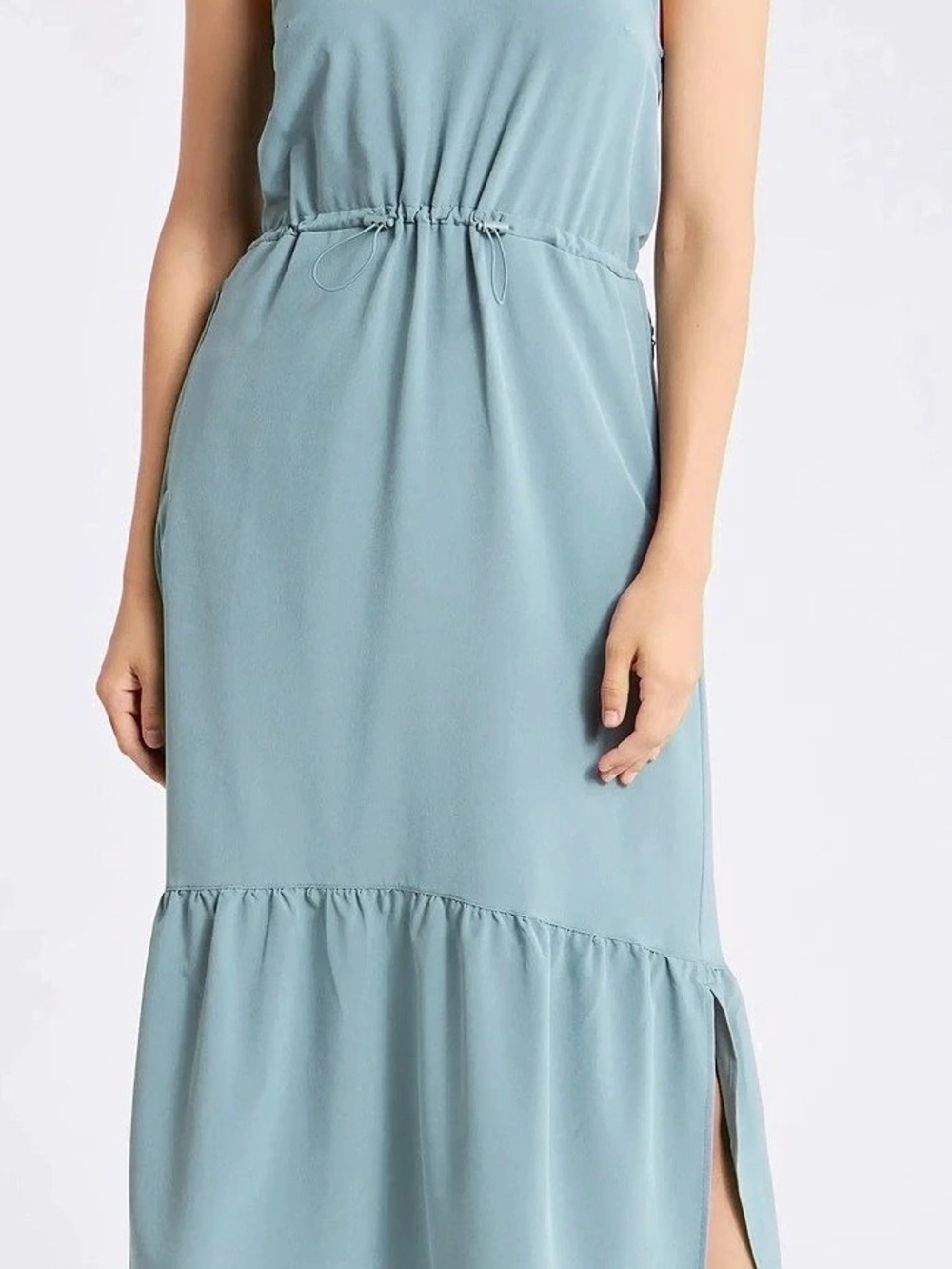 ZELLA -  Pursuit Tiered Midi Dress Dress Blue